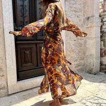 Load image into Gallery viewer, LILY