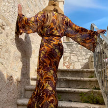 Load image into Gallery viewer, LILY