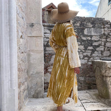 Load image into Gallery viewer, Yellow TIE-DYE ( sold out )