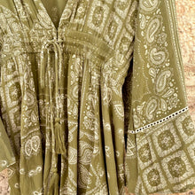 Load image into Gallery viewer, CANCUN Khaki ( sold out )
