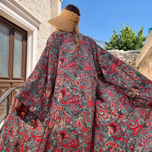 Load image into Gallery viewer, INDY Red kaftan ( sold out )
