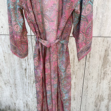 Load image into Gallery viewer, INDY Pink kaftan ( sold out )
